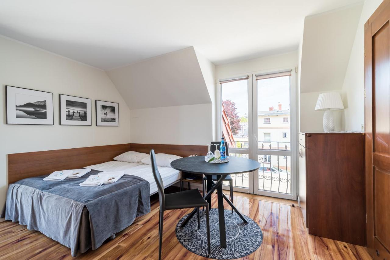 Apartamenty Kalmar By Zilla Ustka Buitenkant foto