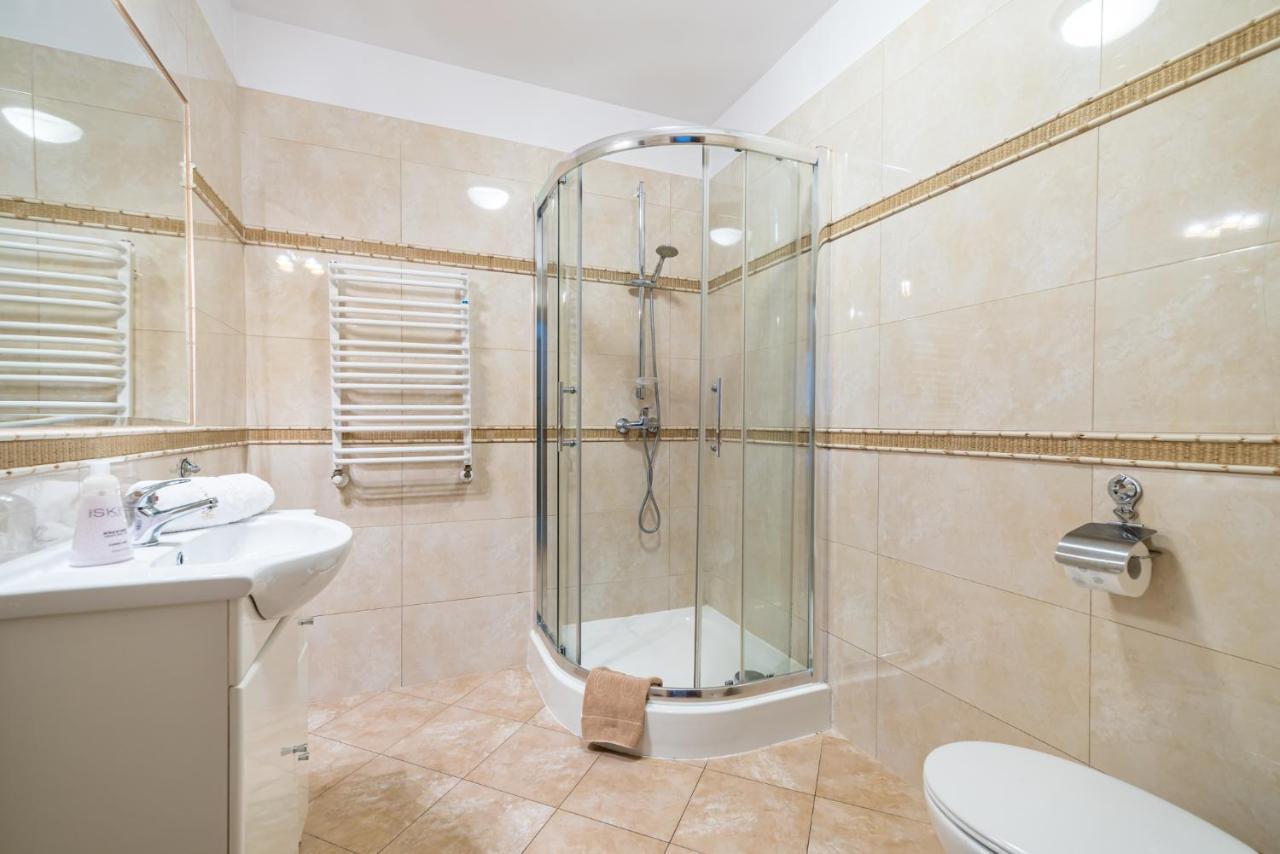 Apartamenty Kalmar By Zilla Ustka Buitenkant foto